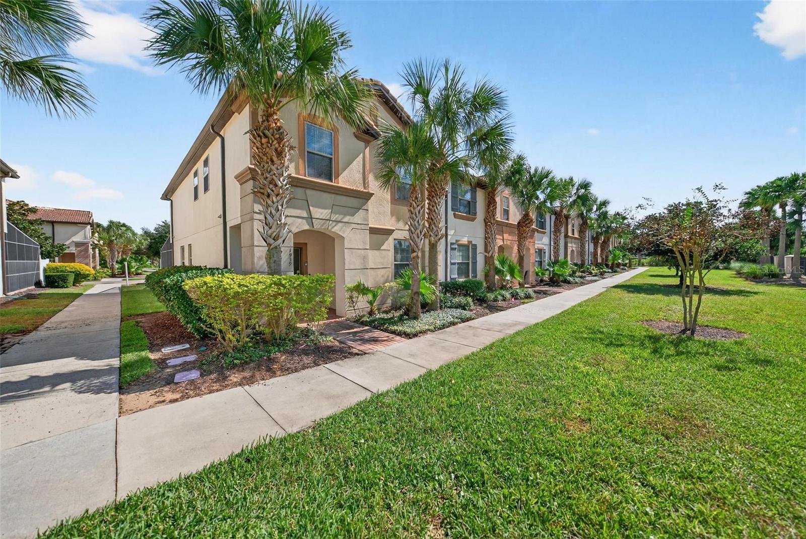 WINDSOR AT WESTSIDE PH 1 - Residential