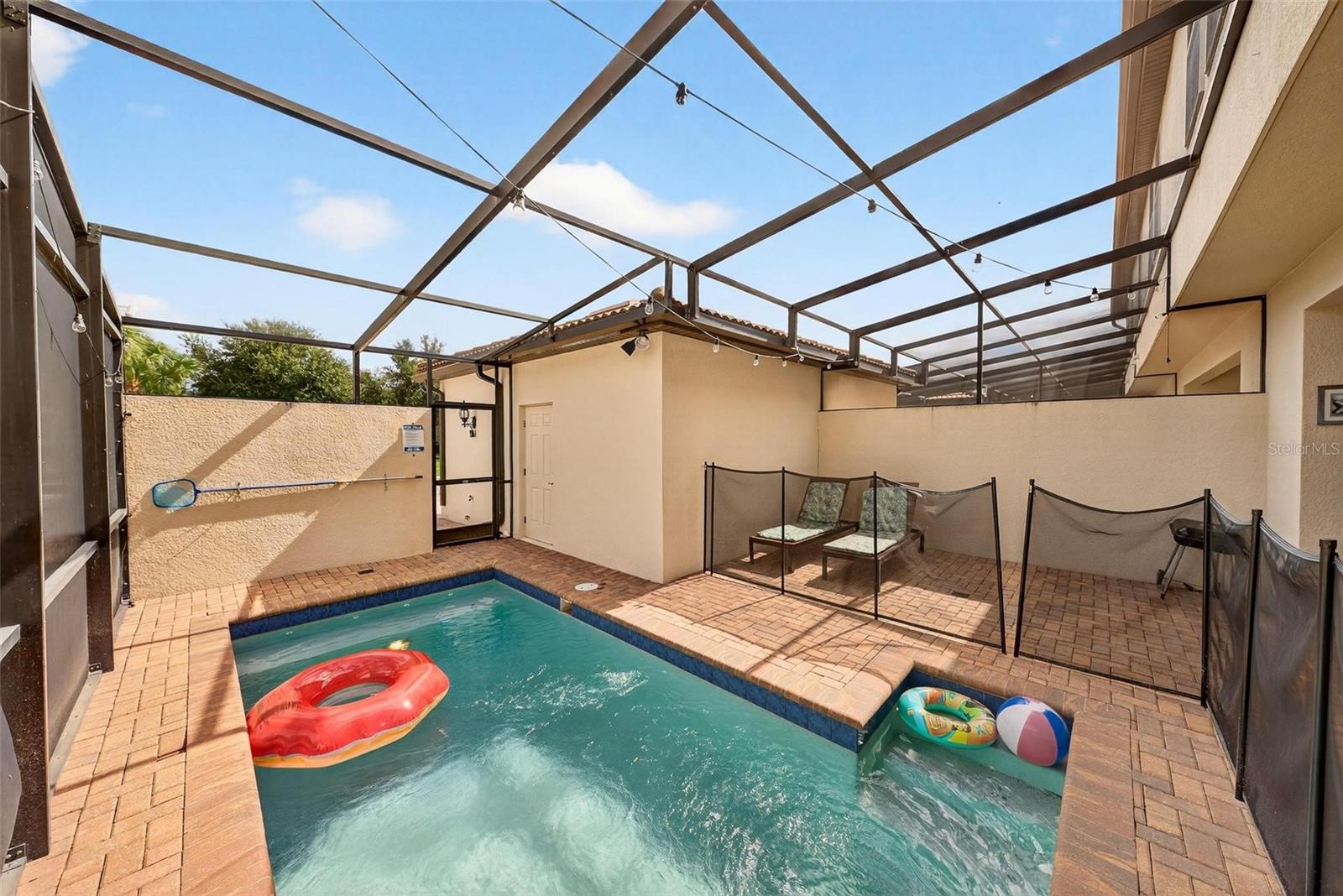 WINDSOR AT WESTSIDE PH 1 - Residential