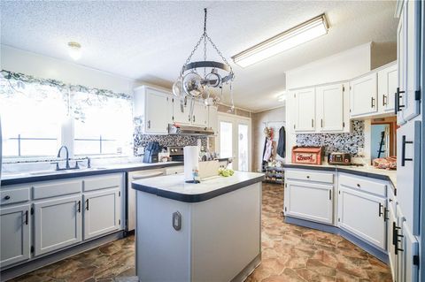 Tiny photo for 14050 SE 50th Street, Morriston, FL 32668 (MLS # OM711581)