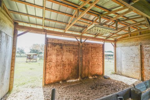 Tiny photo for 14050 SE 50th Street, Morriston, FL 32668 (MLS # OM711581)