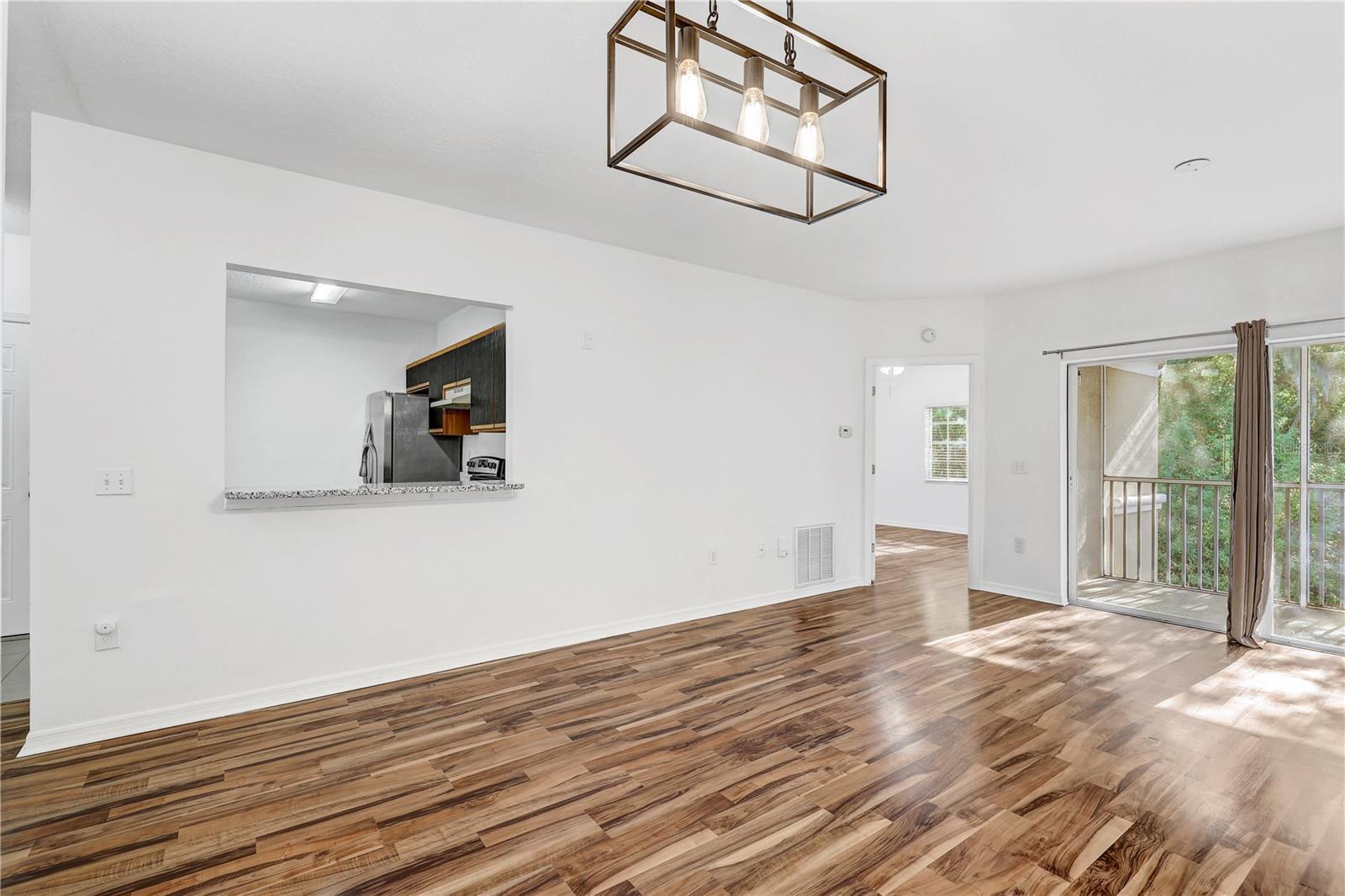 VILLAGES OF BLOOMINGDALE CONDO - Residential