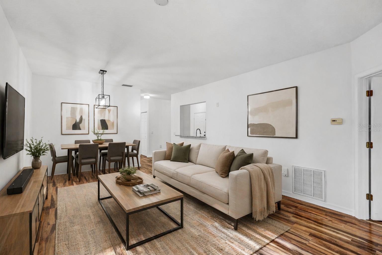 VILLAGES OF BLOOMINGDALE CONDO - Residential