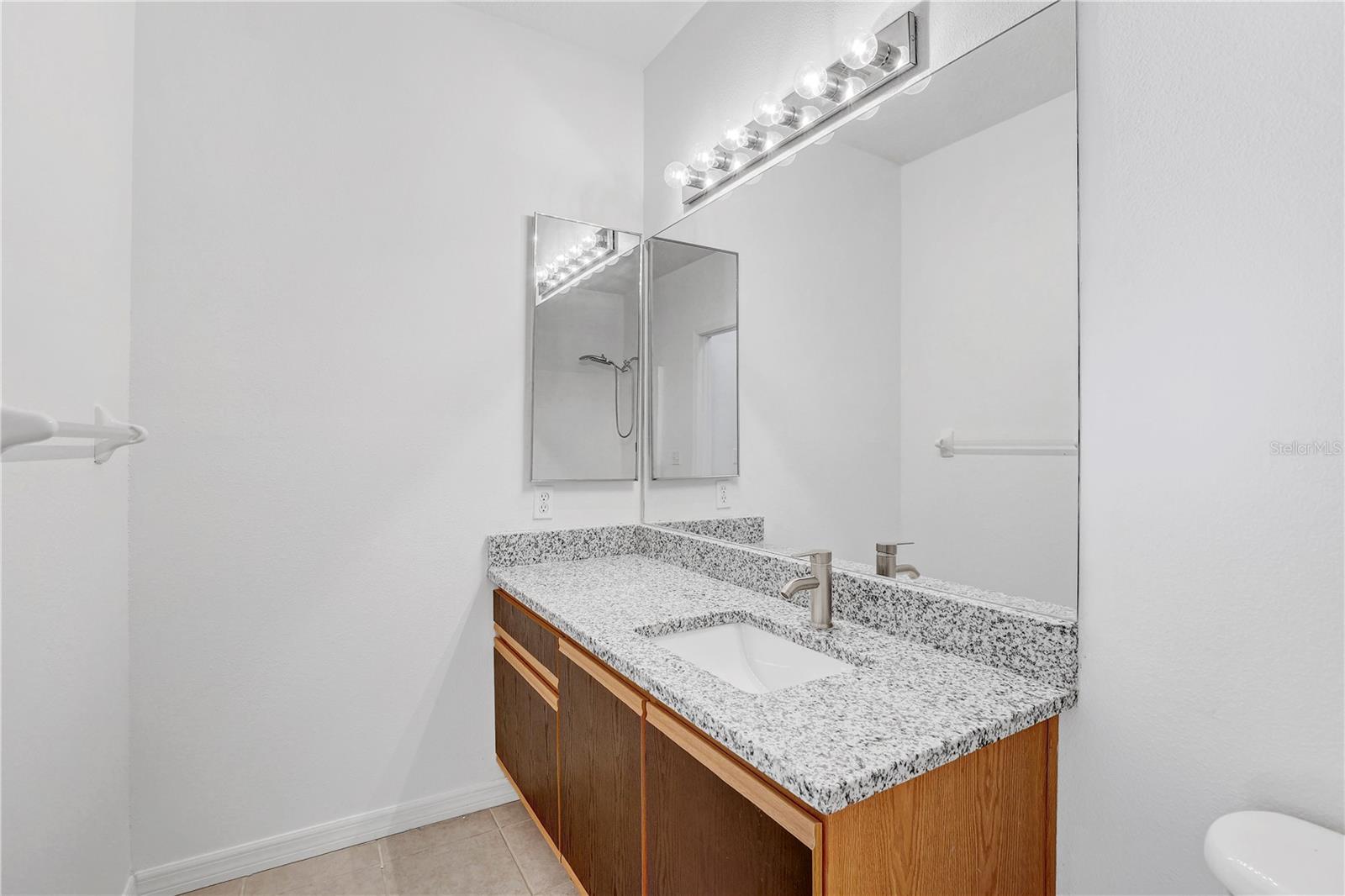 VILLAGES OF BLOOMINGDALE CONDO - Residential