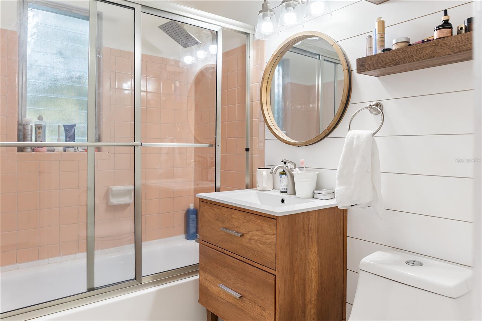 DIXIE HEIGHTS - Residential Lease