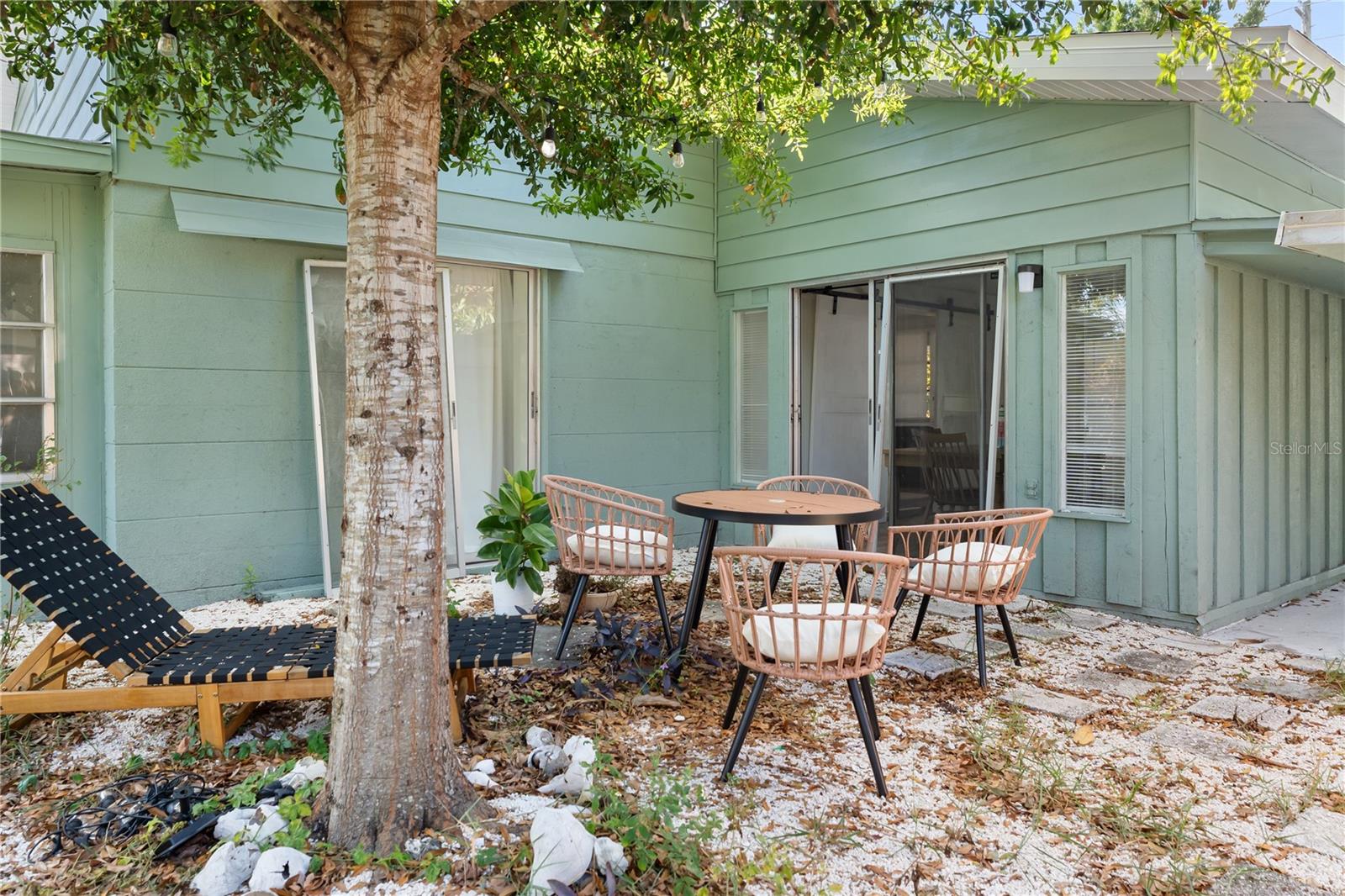 DIXIE HEIGHTS - Residential Lease