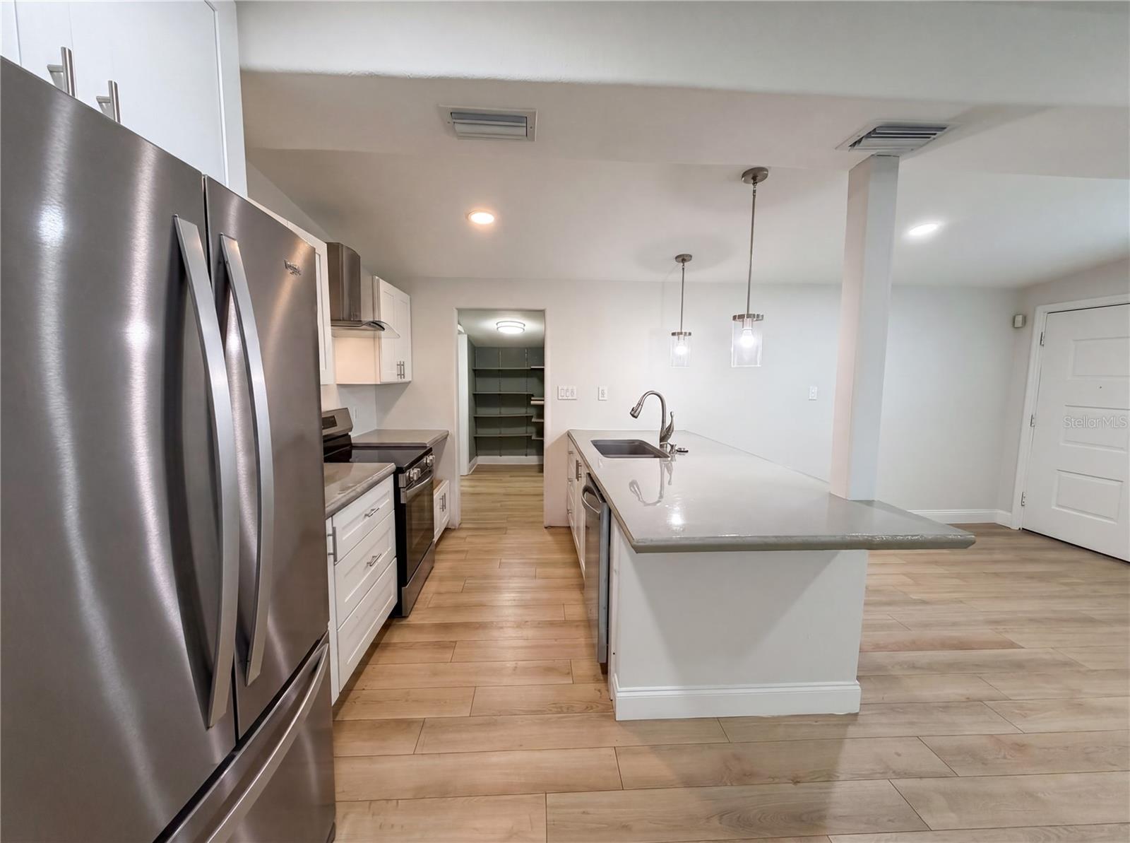 ENGLEWOOD - Residential