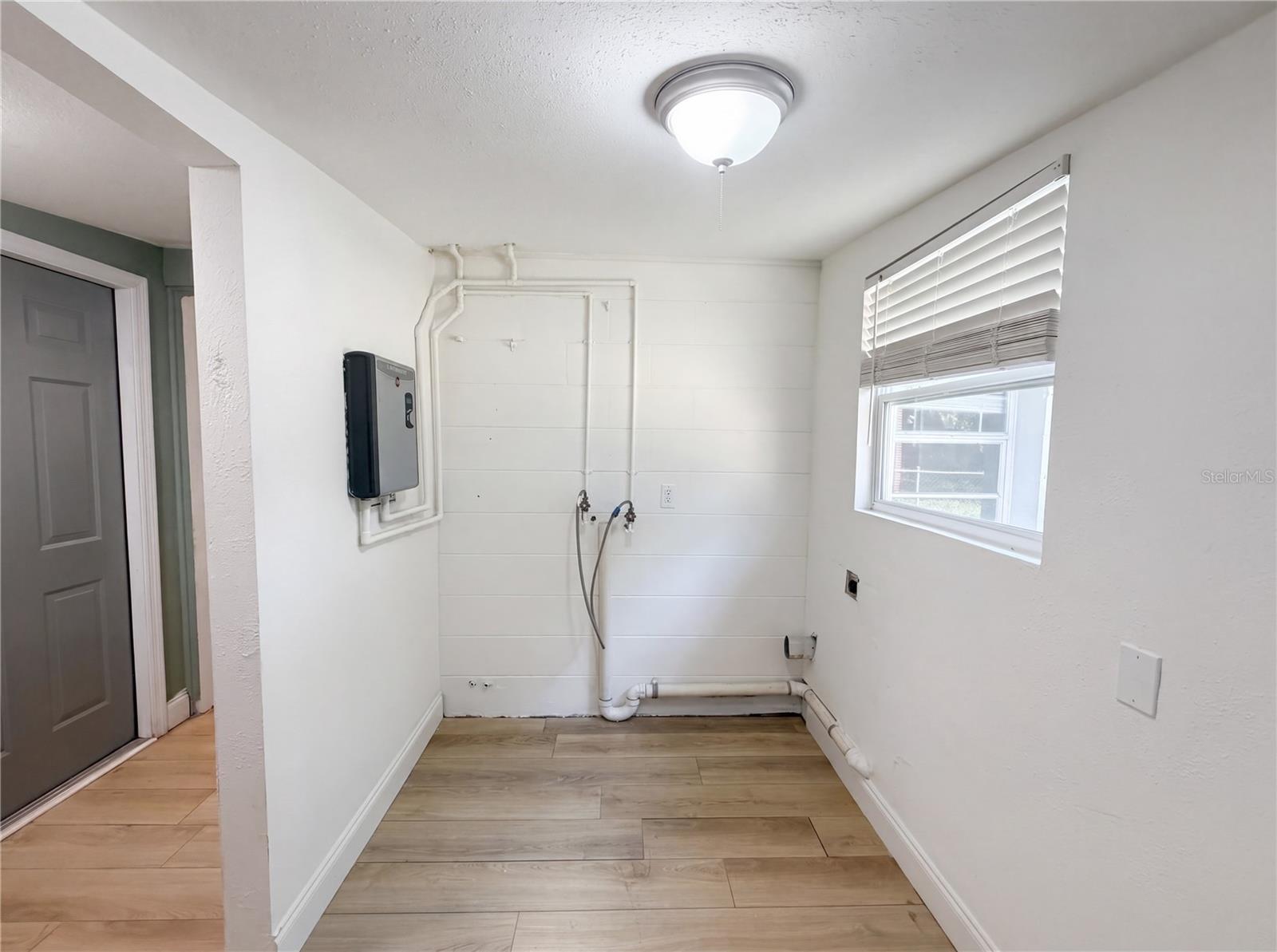 ENGLEWOOD - Residential