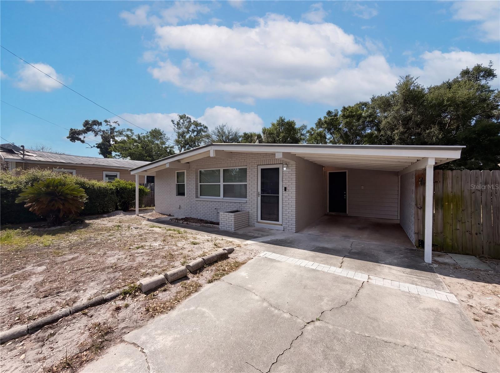 ENGLEWOOD - Residential