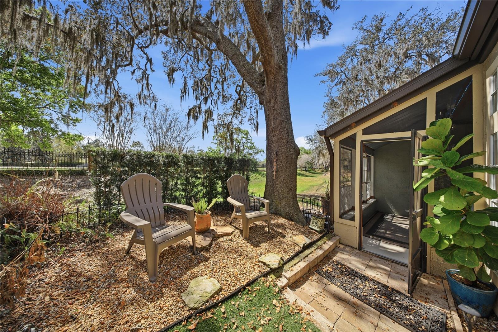 BARCLAY PLACE A CONDO - Residential