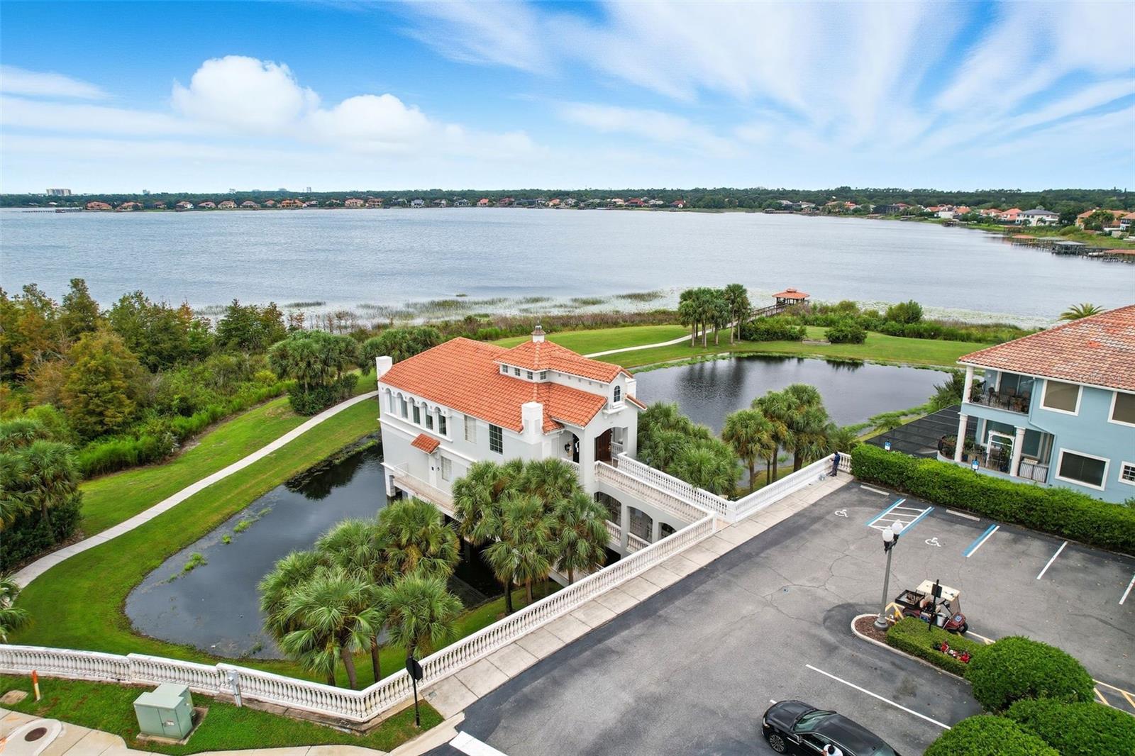 VIZCAYA HEIGHTS CONDO 07 - Residential