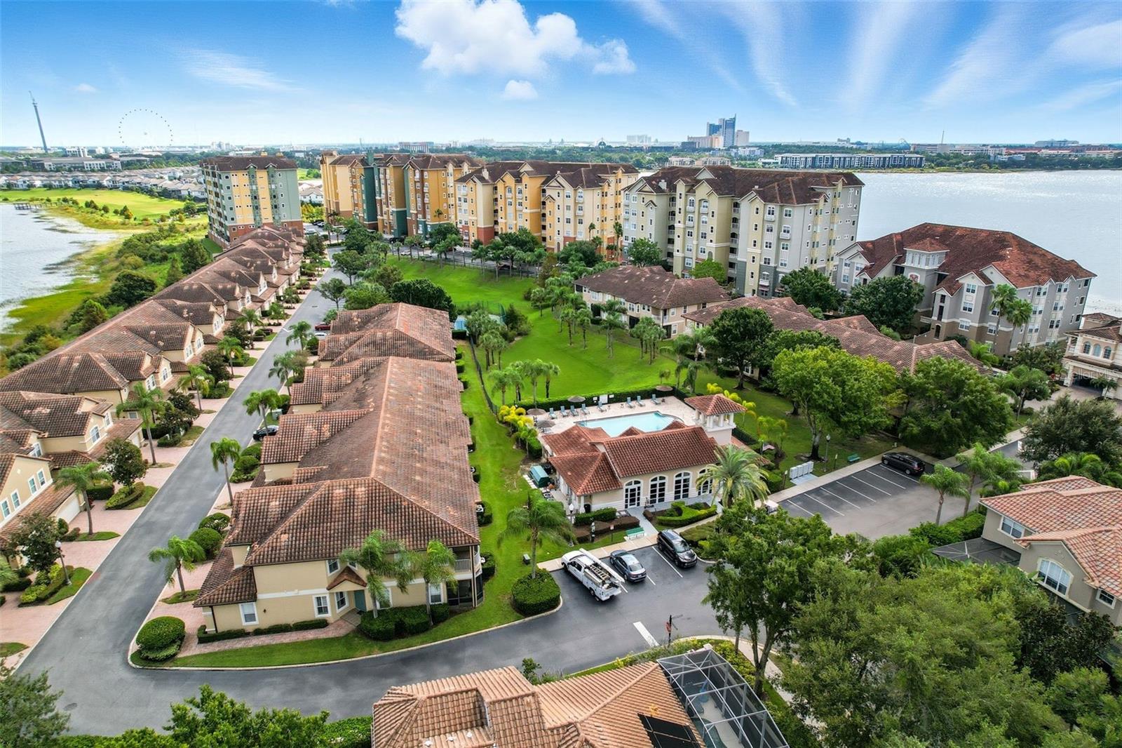 VIZCAYA HEIGHTS CONDO 07 - Residential