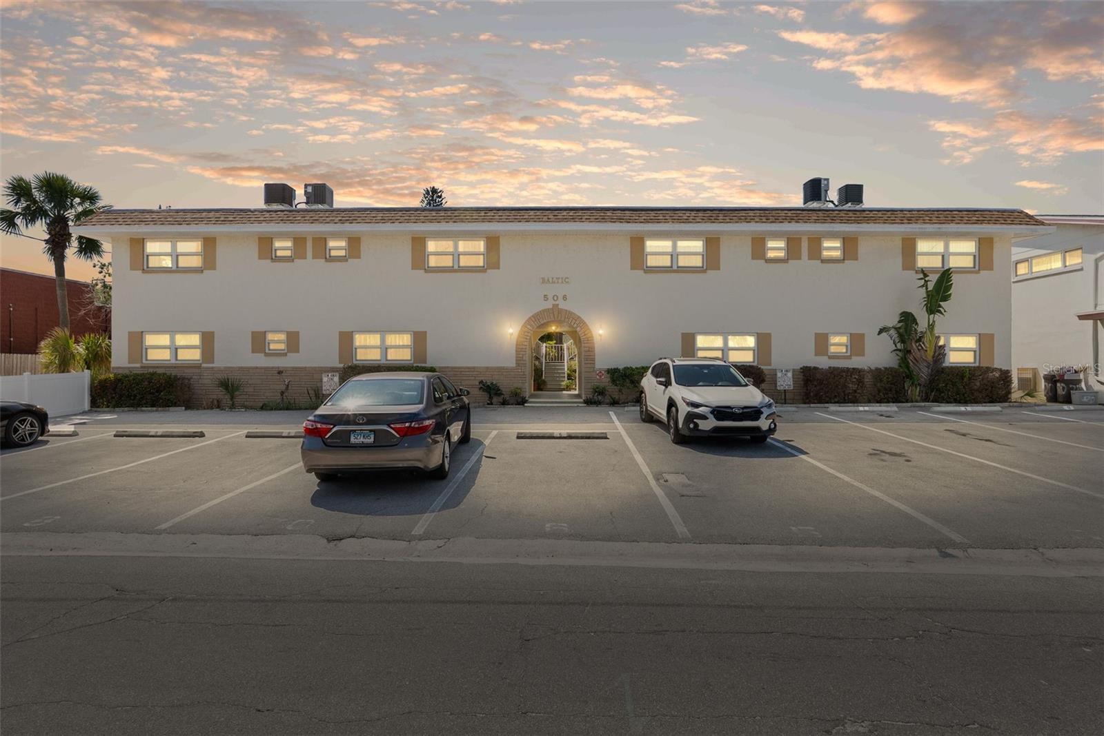 Listing image 8