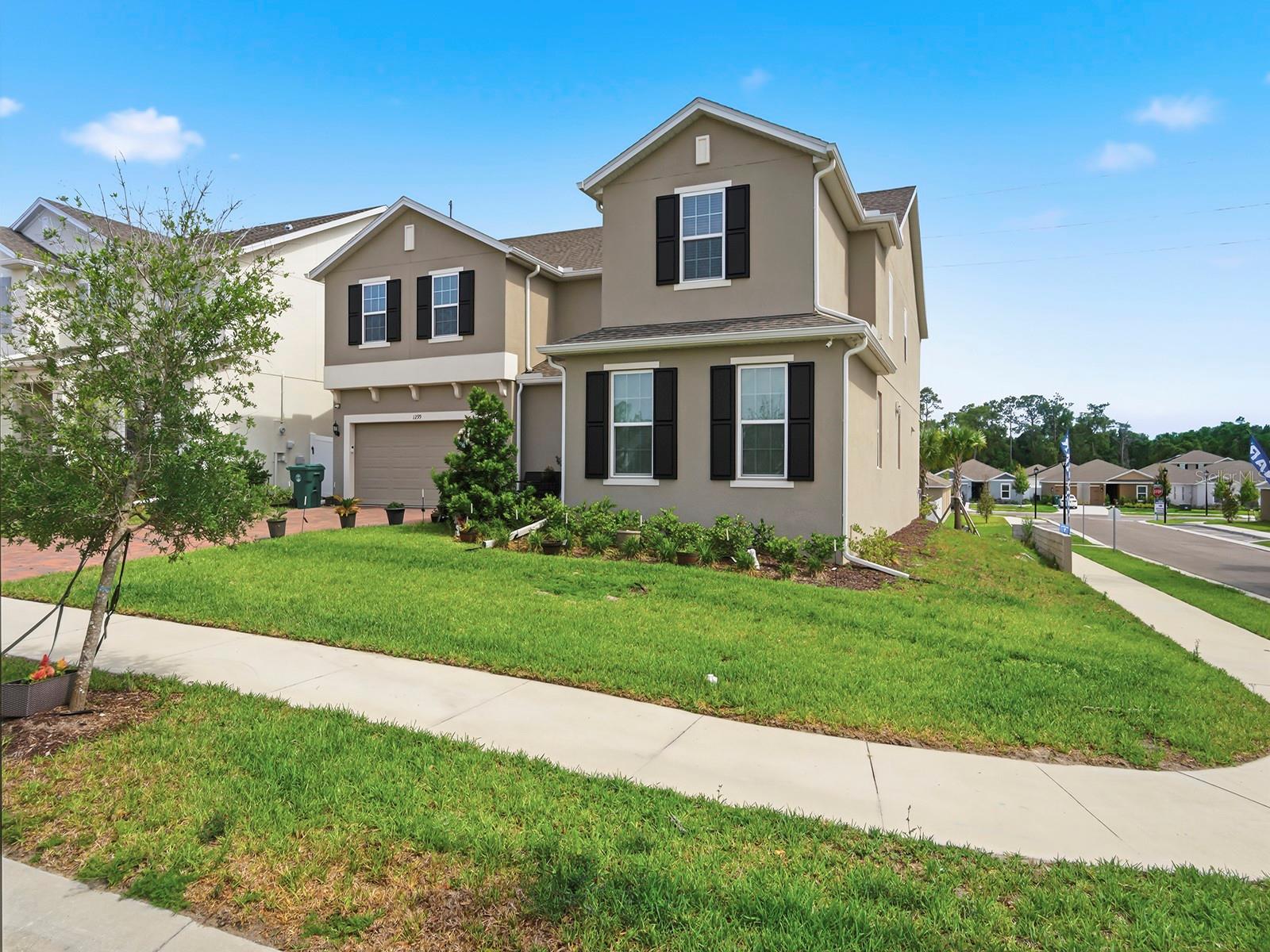 1299 WOODLINE DRIVE