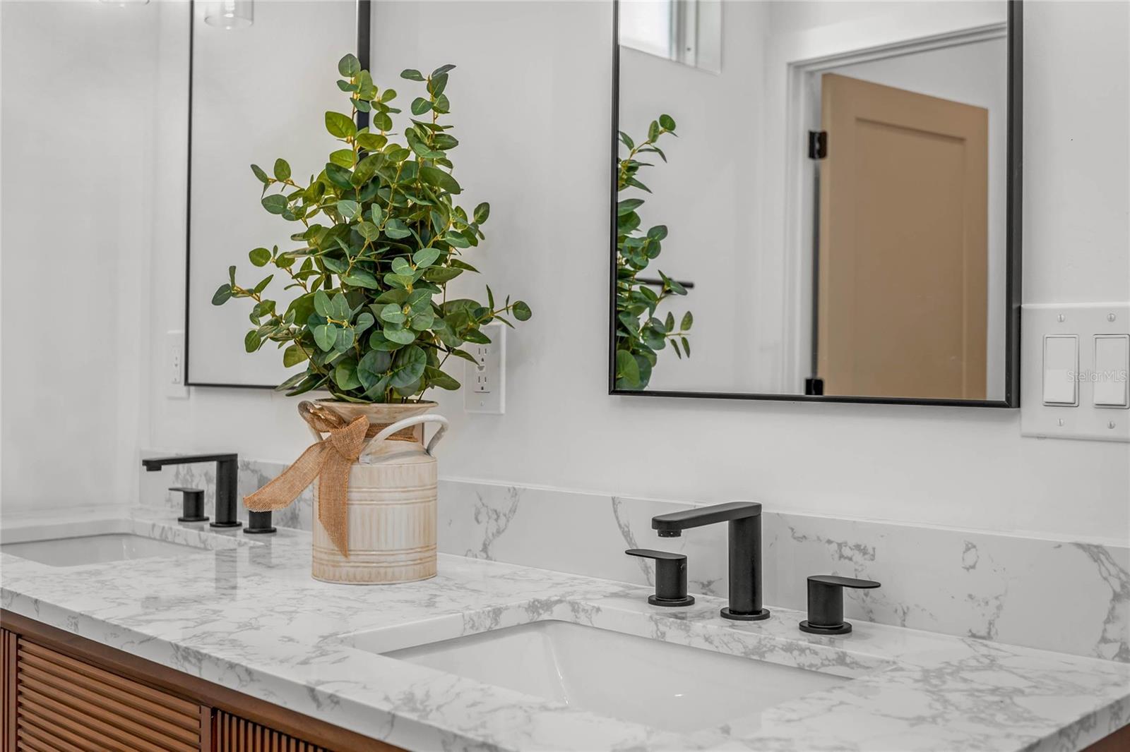 SUBDIVISION OF TRACTS 11 & 1 - Residential