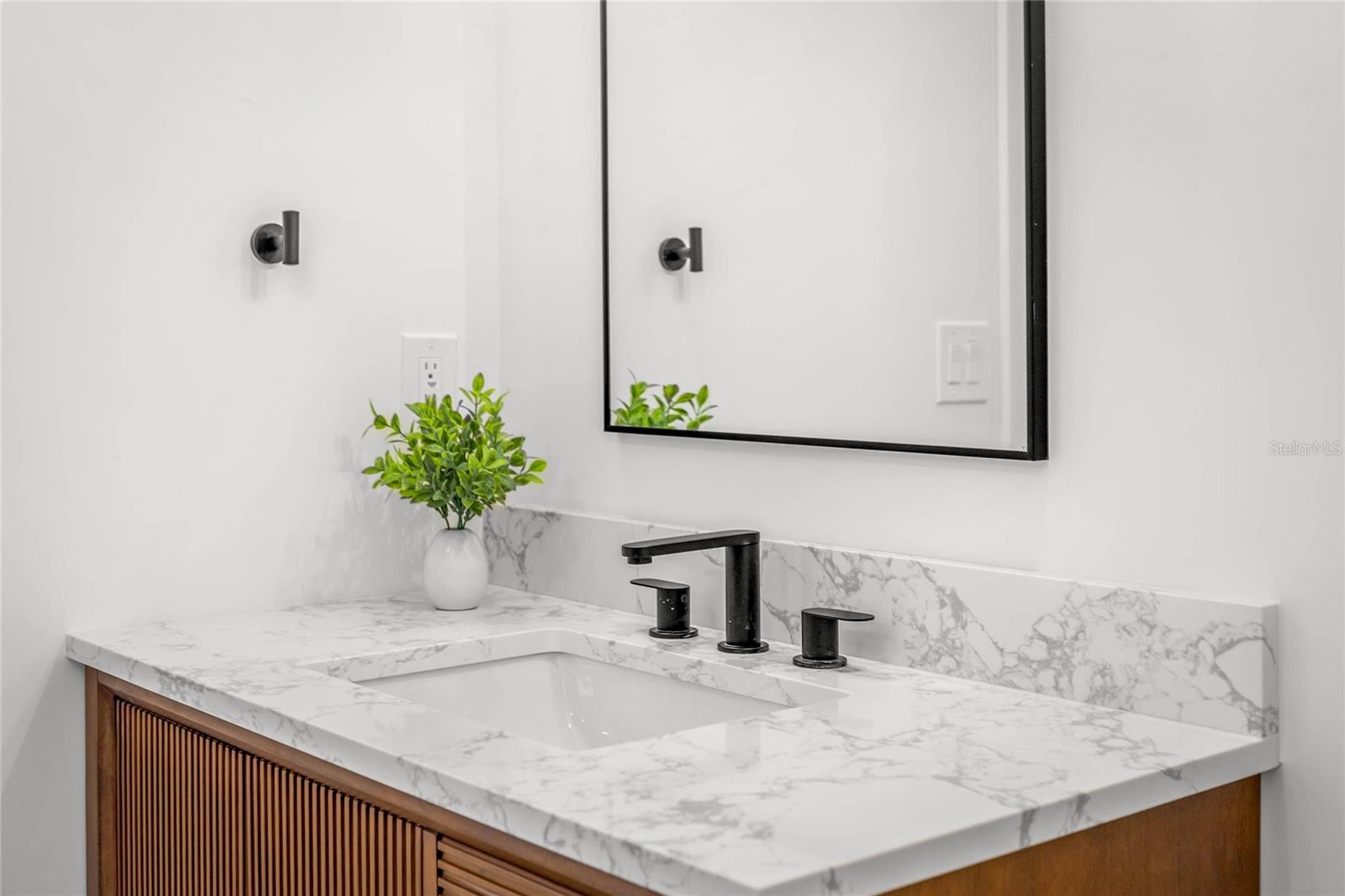 SUBDIVISION OF TRACTS 11 & 1 - Residential