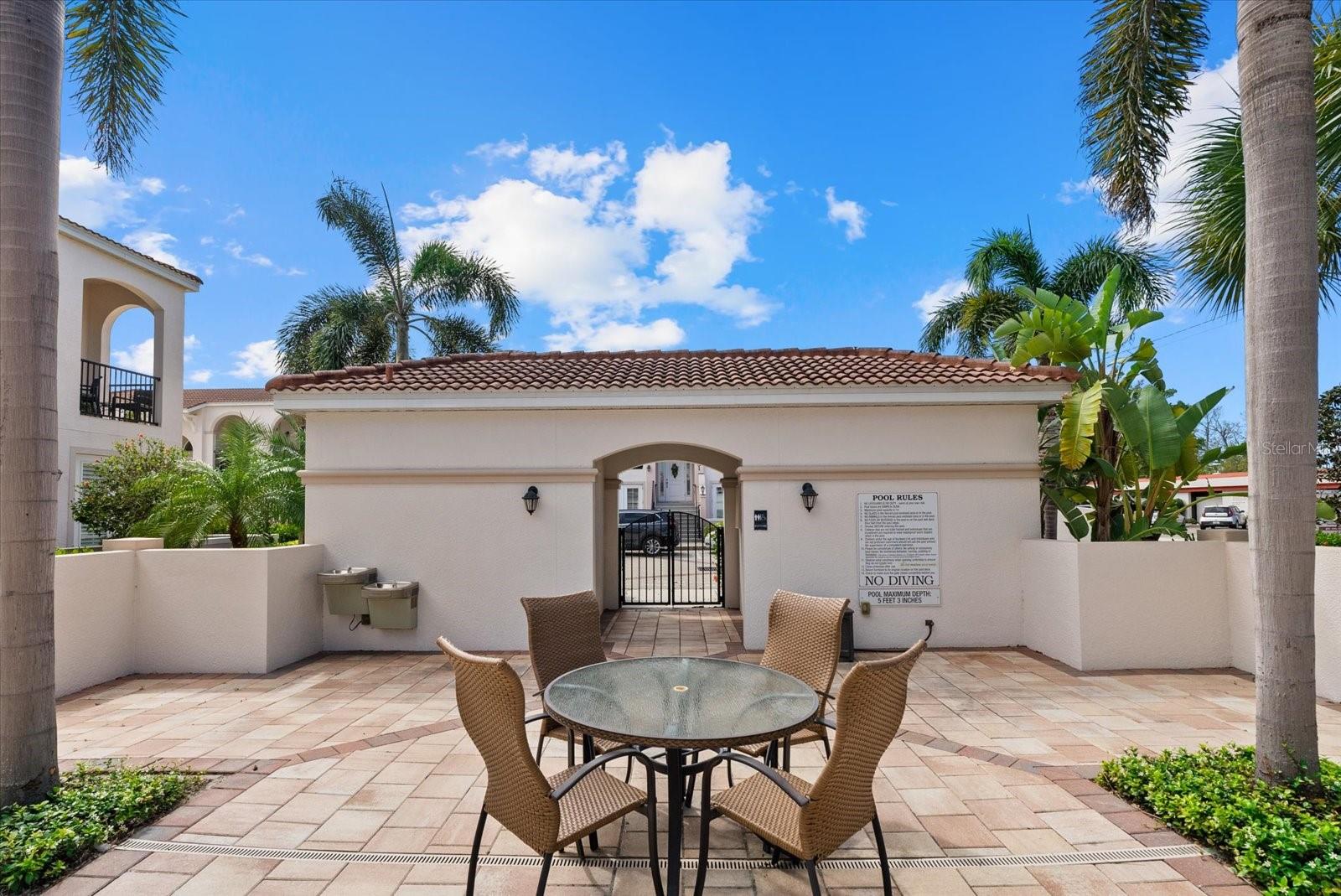 ISLAND COURT VENICE - Residential