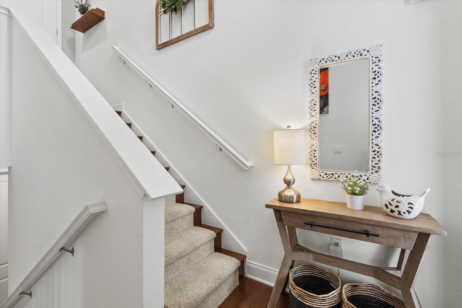 ISLAND COURT VENICE - Residential