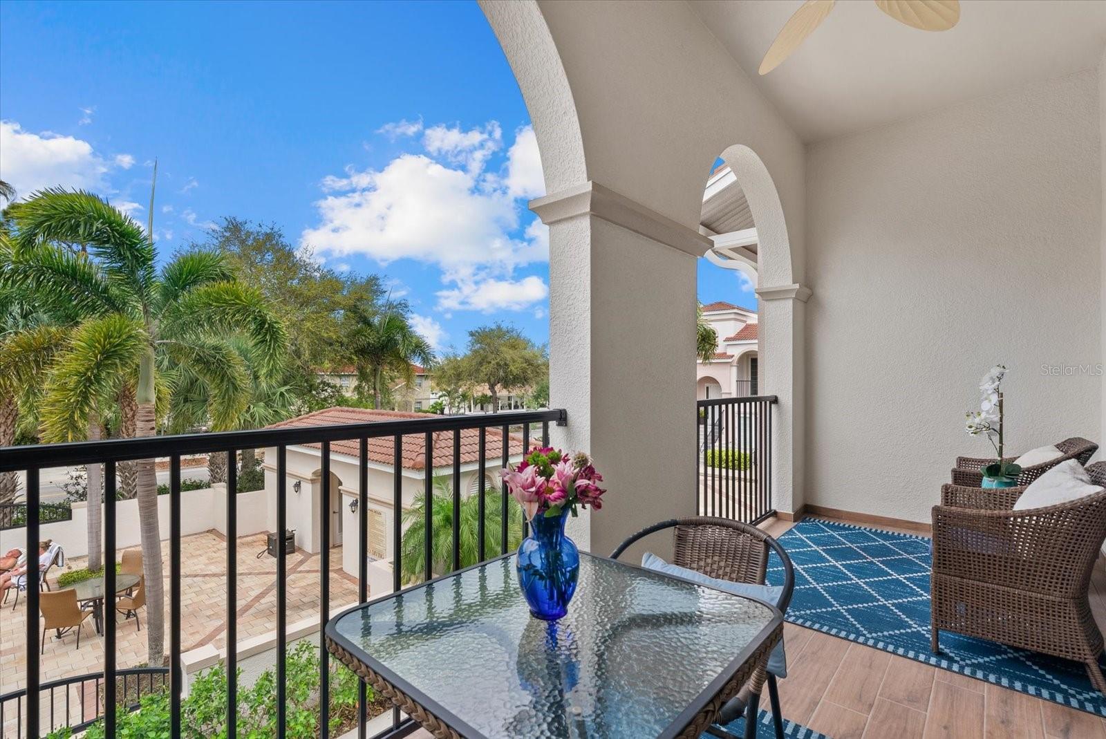 ISLAND COURT VENICE - Residential