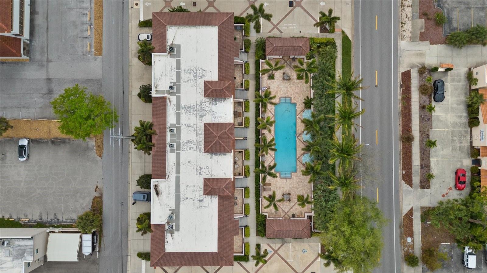 ISLAND COURT VENICE - Residential