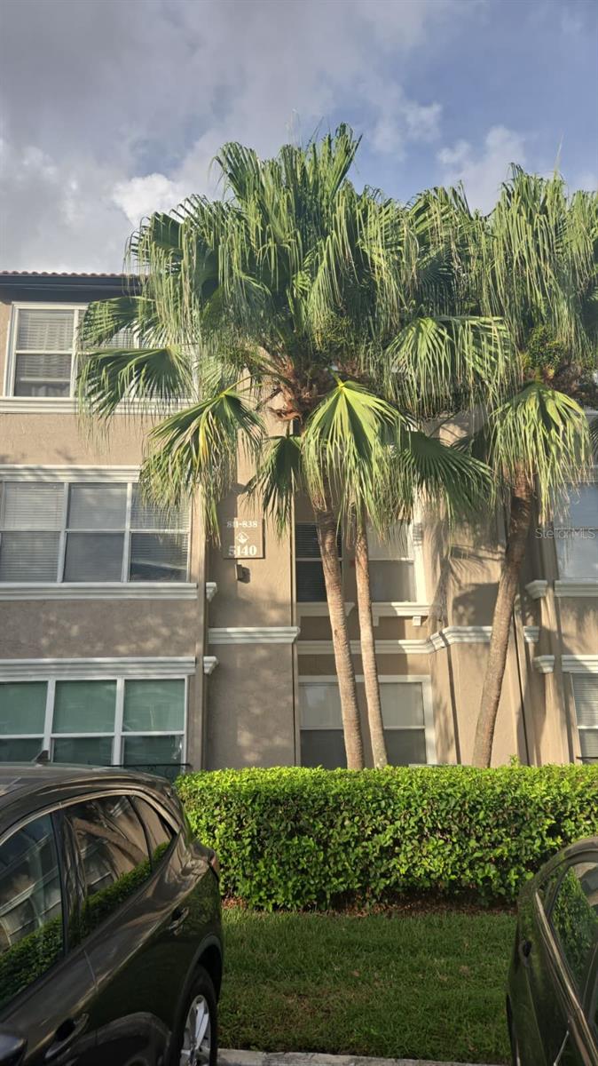 Photo of 5140 Conroy Road #817, Orlando, FL 32811 (MLS # S5157972)