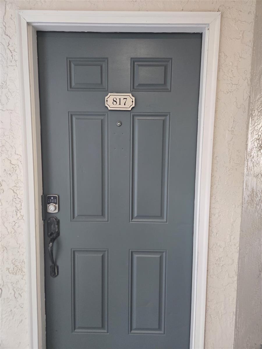 Photo of 5140 Conroy Road #817, Orlando, FL 32811 (MLS # S5157972)