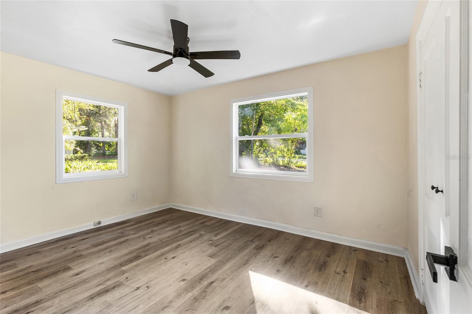 PINE HAVEN - Residential