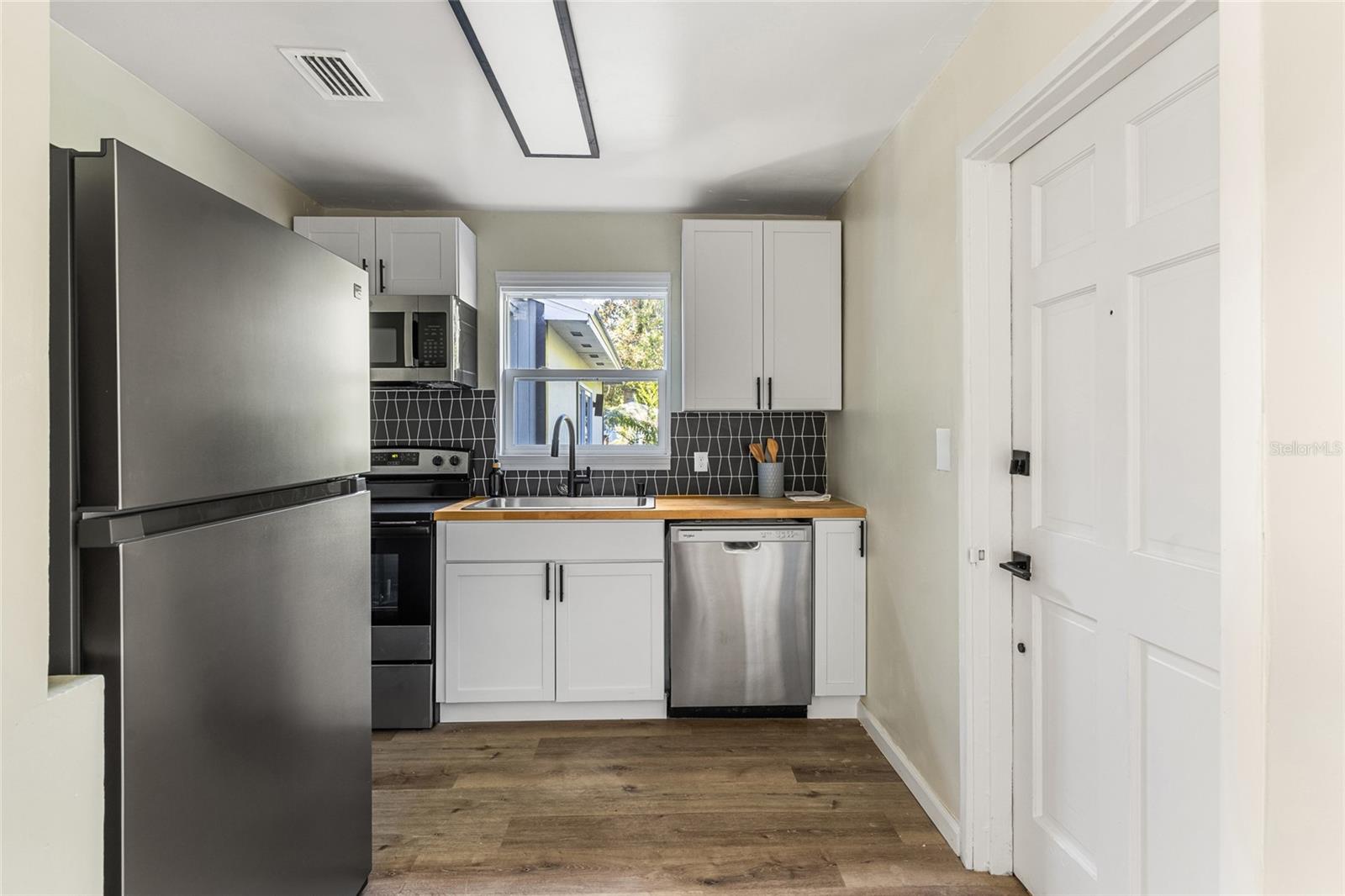 PINE HAVEN - Residential