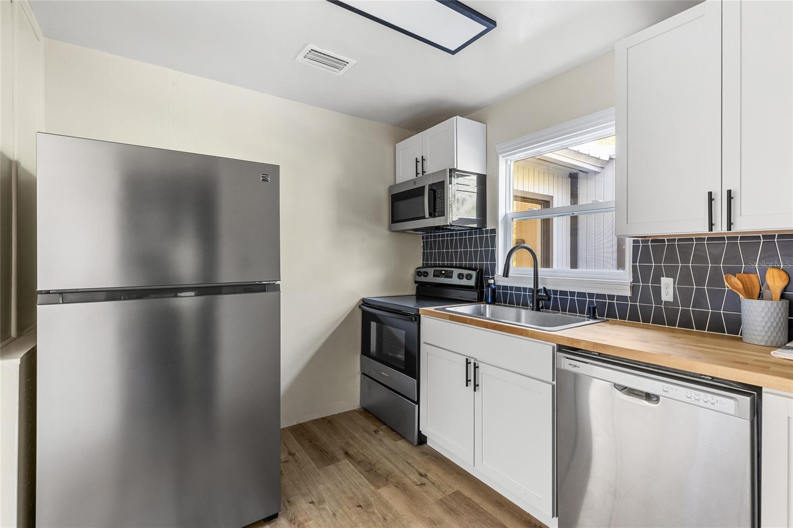 PINE HAVEN - Residential