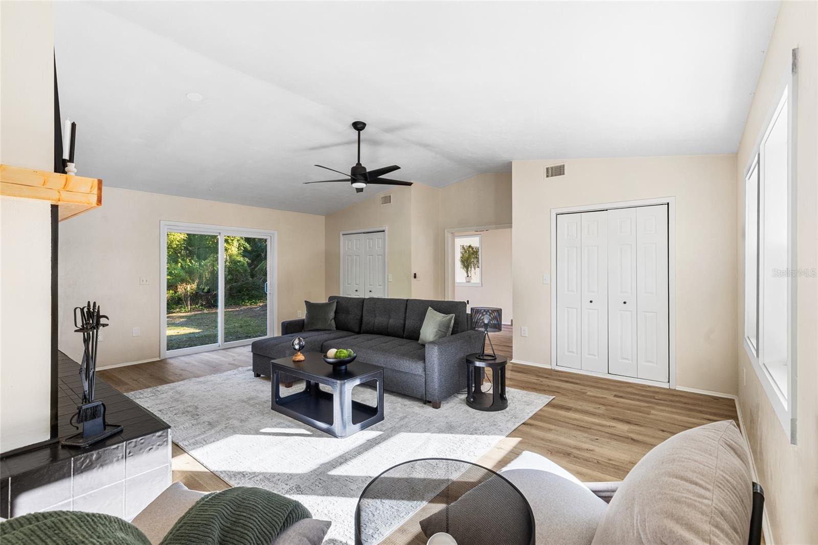 PINE HAVEN - Residential