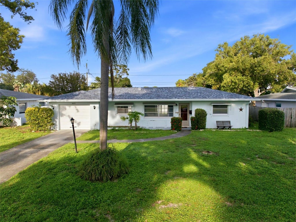 Photo of 8835 109th Street, Seminole, FL 33772 (MLS # TB8535159)