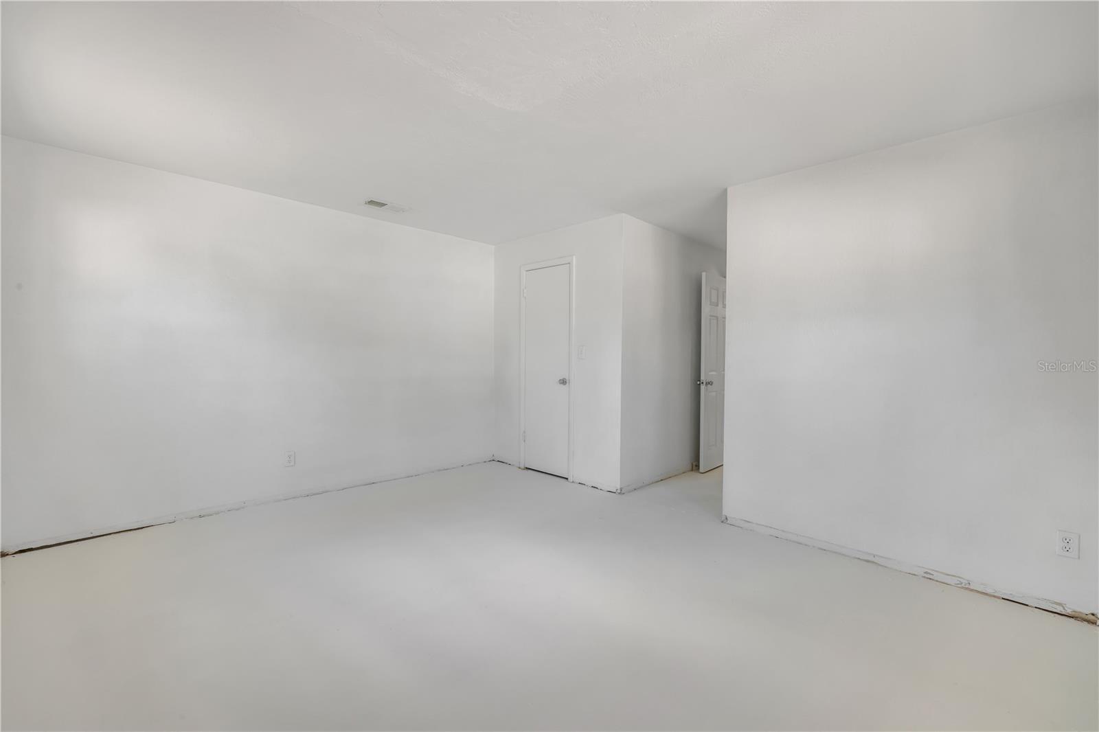 OAK LEA VILLAGE SEC 03 - Residential