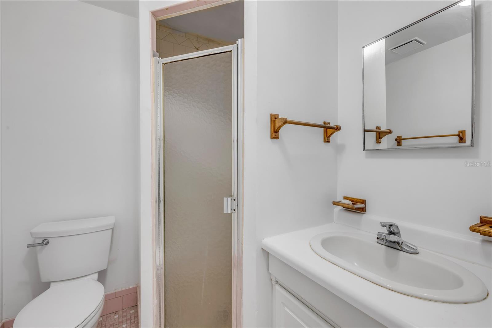 OAK LEA VILLAGE SEC 03 - Residential