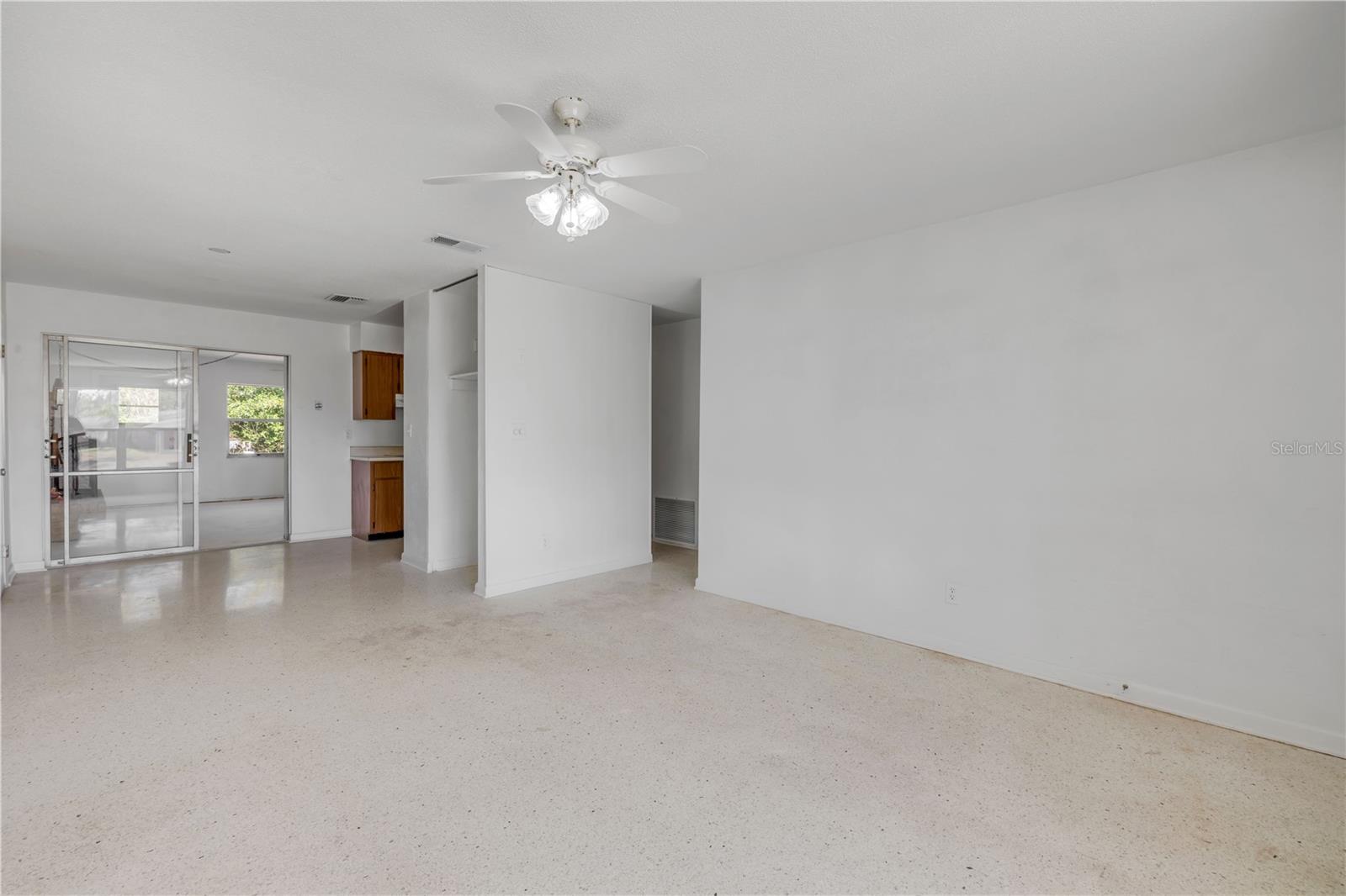 OAK LEA VILLAGE SEC 03 - Residential