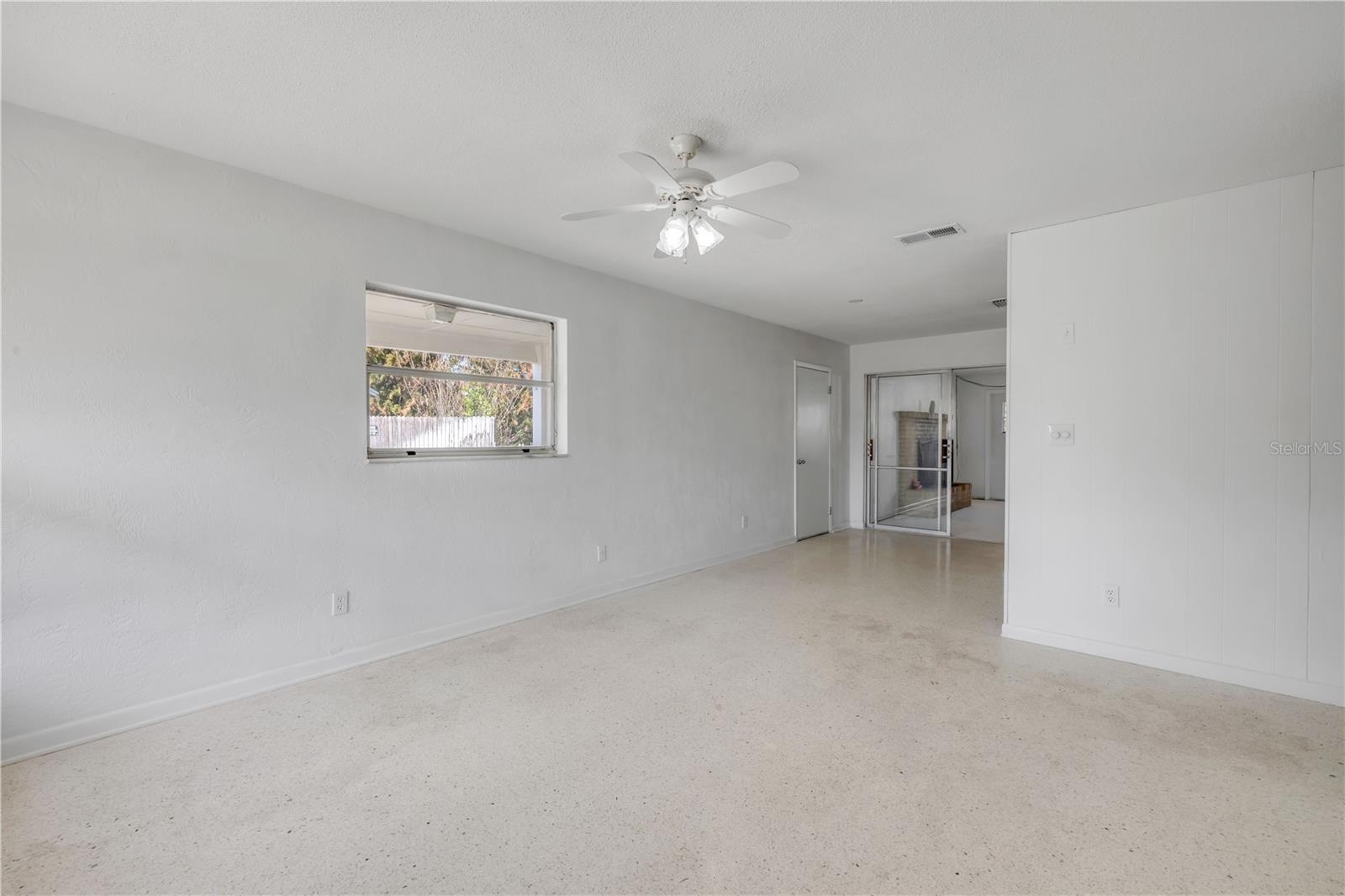 OAK LEA VILLAGE SEC 03 - Residential