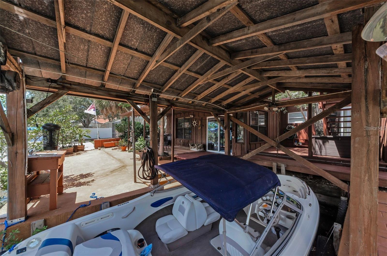 MEADOW BROOK SUB 1ST ADD - Residential