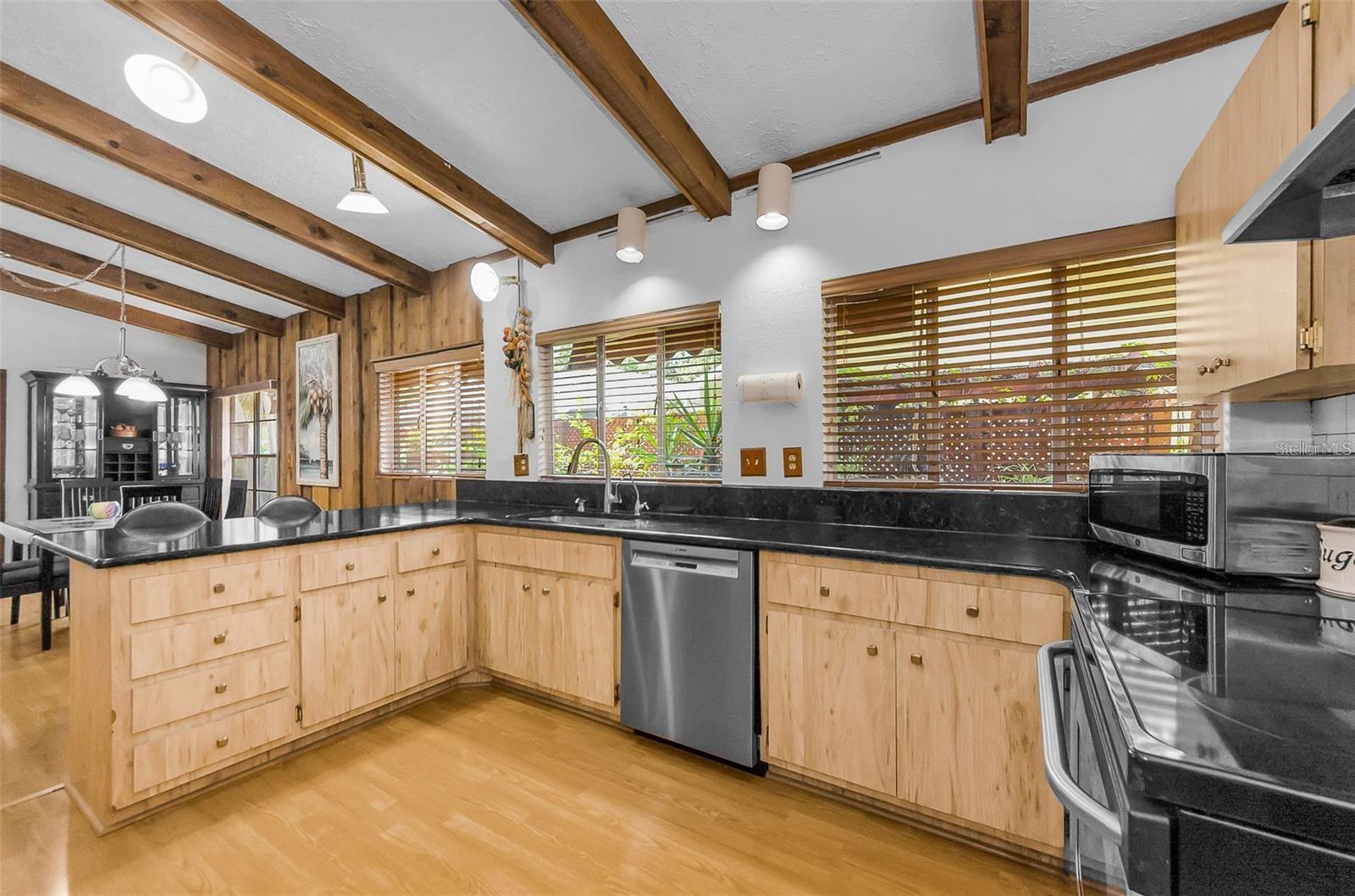 MEADOW BROOK SUB 1ST ADD - Residential