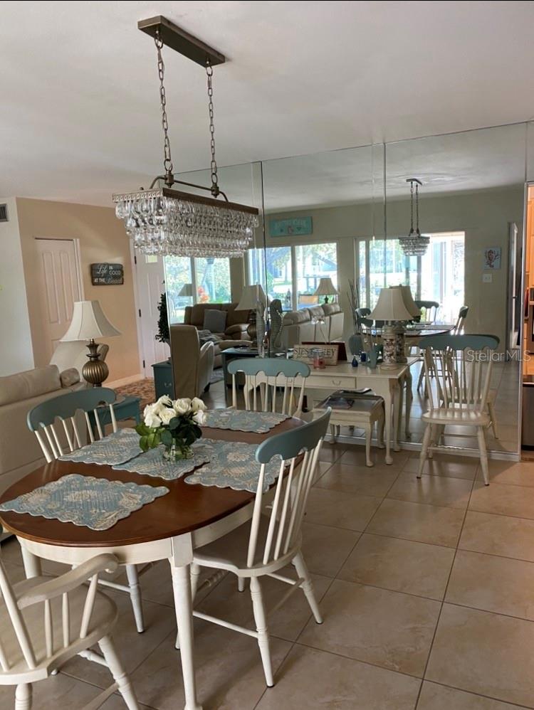 SIESTA ISLES - Residential