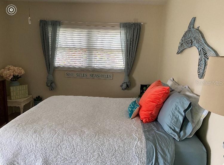 SIESTA ISLES - Residential