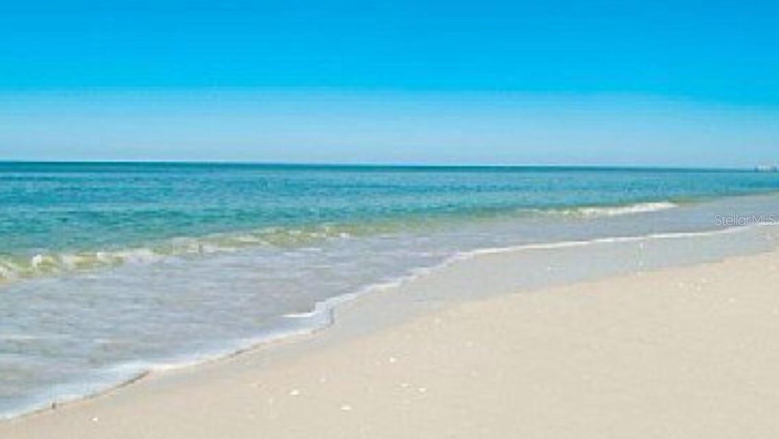 SIESTA ISLES - Residential