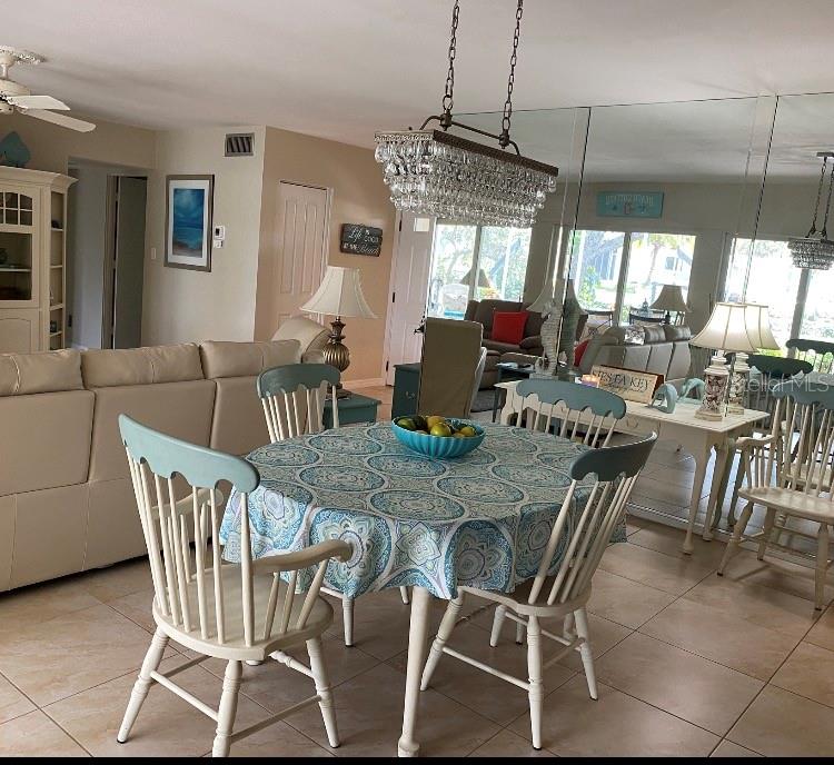 SIESTA ISLES - Residential