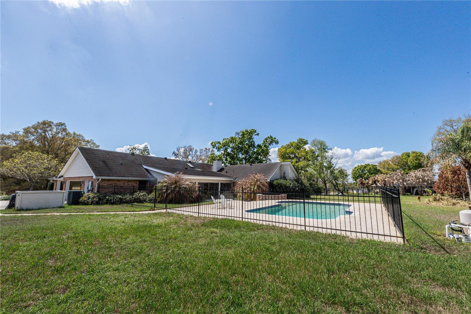 ROBERTS LANDING - Residential