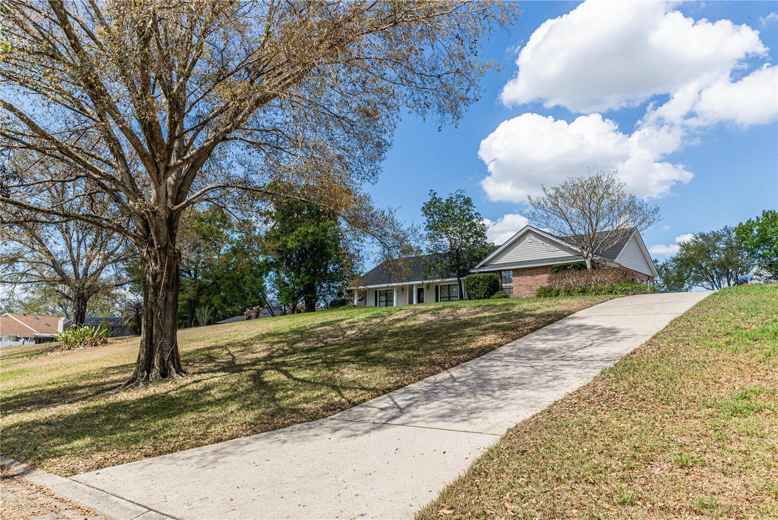 ROBERTS LANDING - Residential