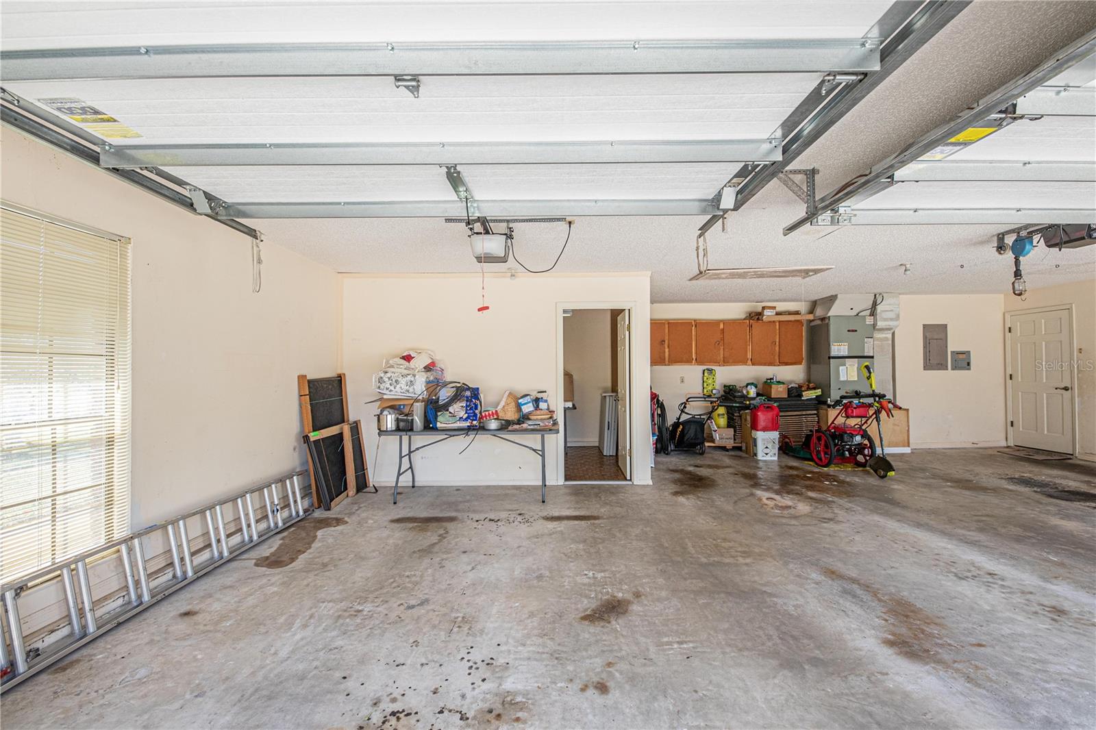 ROBERTS LANDING - Residential