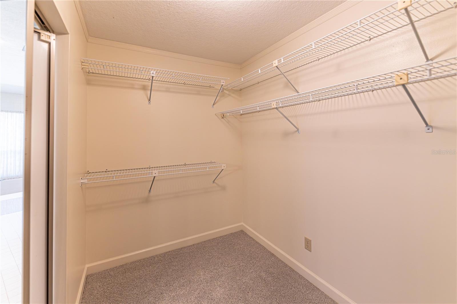 ROBERTS LANDING - Residential