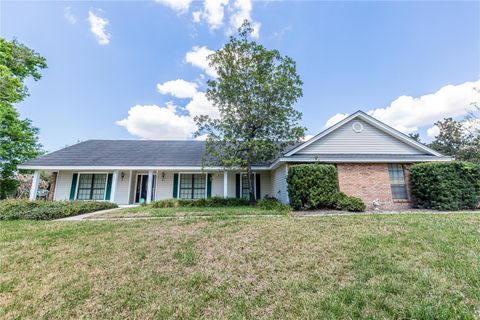 Photo of 9225 Mcdavid Court, Windermere, FL 34786 (MLS # O6390371)