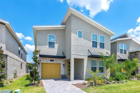 A home in DAVENPORT