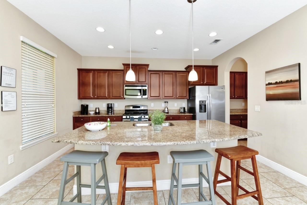 4123 OAKTREE DRIVE