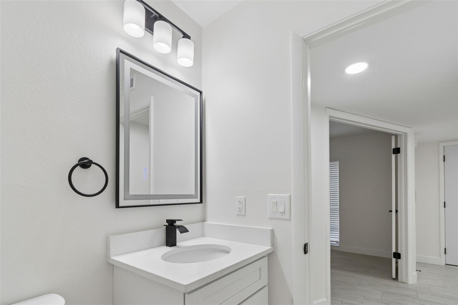FAIRWAY LAKES TOWNHOMES II A CONDO PHASE 2 - Residential