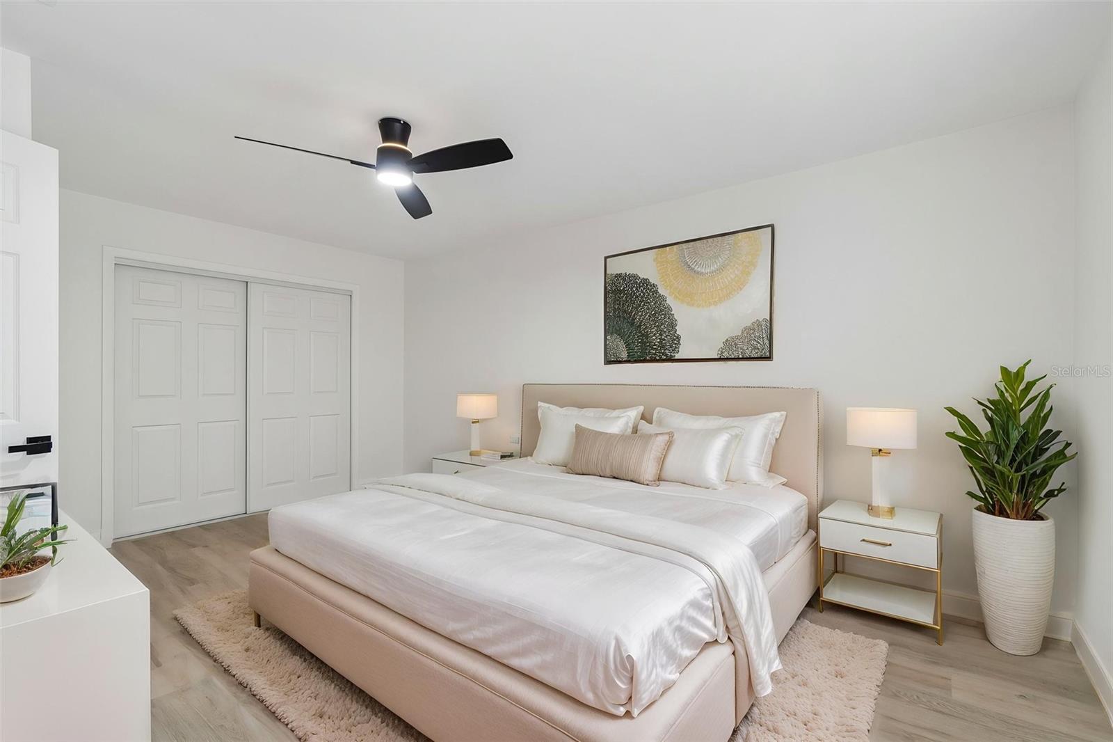 FAIRWAY LAKES TOWNHOMES II A CONDO PHASE 2 - Residential