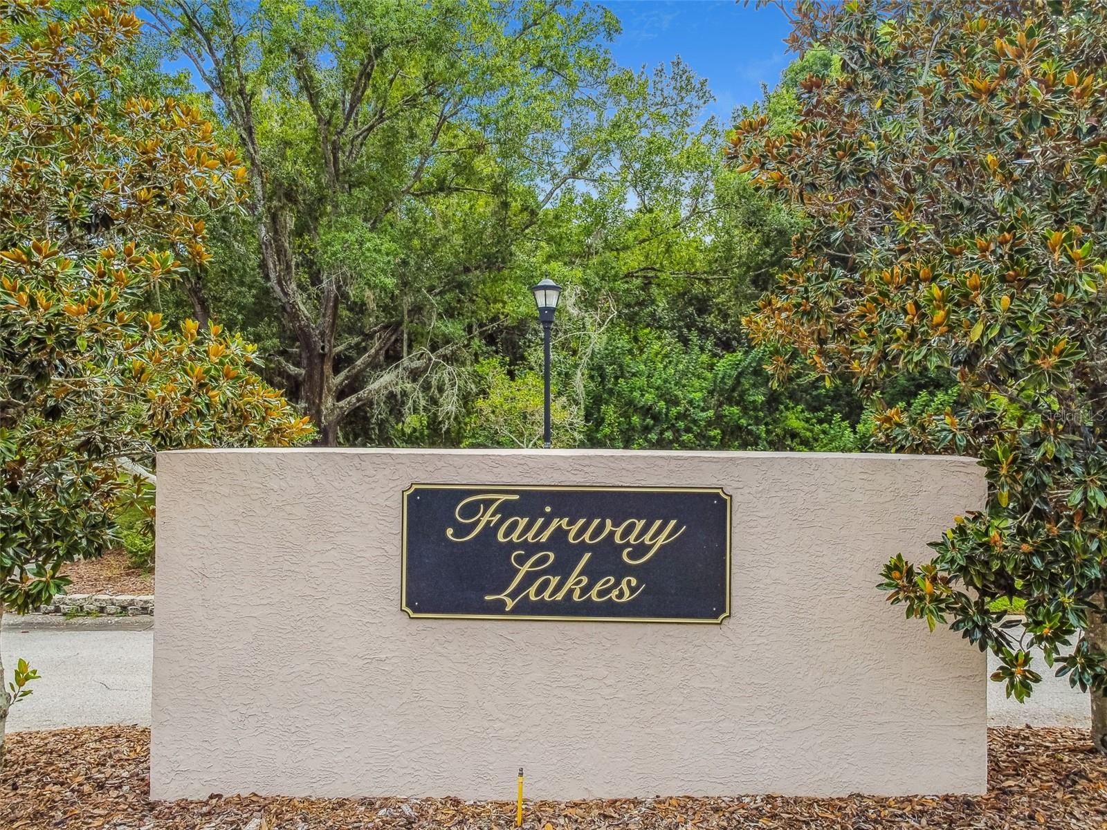 FAIRWAY LAKES TOWNHOMES II A CONDO PHASE 2 - Residential